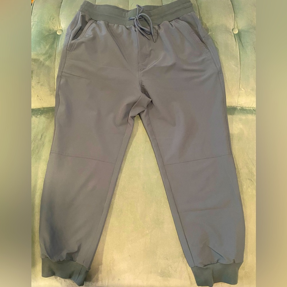 Old navy High-Waisted All-Seasons StretchTech Jogger Pants in Jade size large